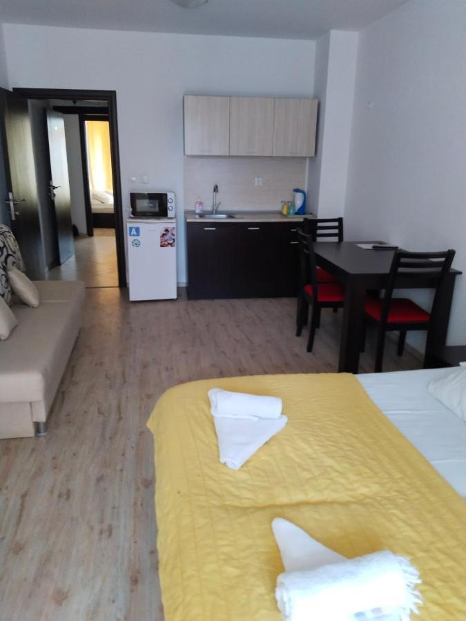 Apartament Janet Apartment Pomorie Bagian luar foto